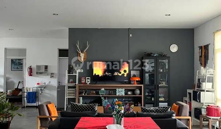 Rumah Baru (2019) 420m² di Turangga, Jual Rugi!