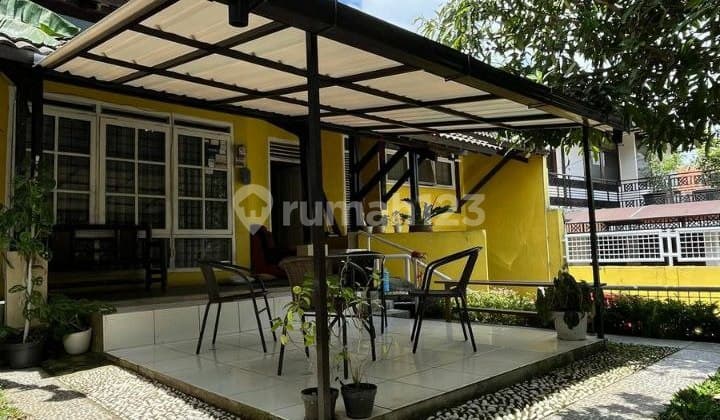 Rumah Rustic Gegerkalong Ini Punya Deal yang 'Gak Masuk Akal'