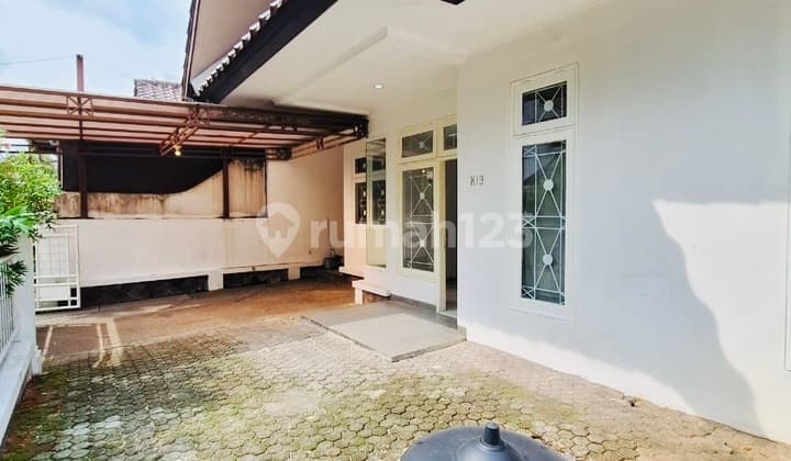 For Sale Lebak Bulus Rumah Secondary Siap Huni, Dalam Komplek Favorite Lokasi Nyaman24 Jam Security Rumah SHM Bagus