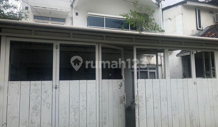 Dijual Cepat - Rumah di Kebayoran Baru Cipete Utara Jakarta Selatan