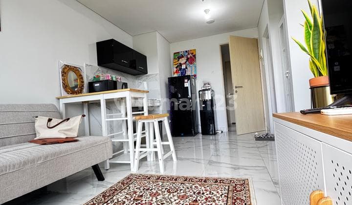 For Sale The Parc Apartment 2 Bedroom South City Pondok Cabe. Fully Furnished. Brand New Apartment Furnished 2 Kamar Tidur Apartemen Bagus