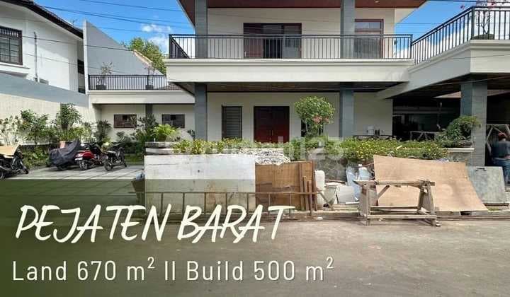 Rumah Modern Tropical 2 Lantai Di Pejaten Barat Jakarta Selatan Siap Huni Baru Saja Terenovasi