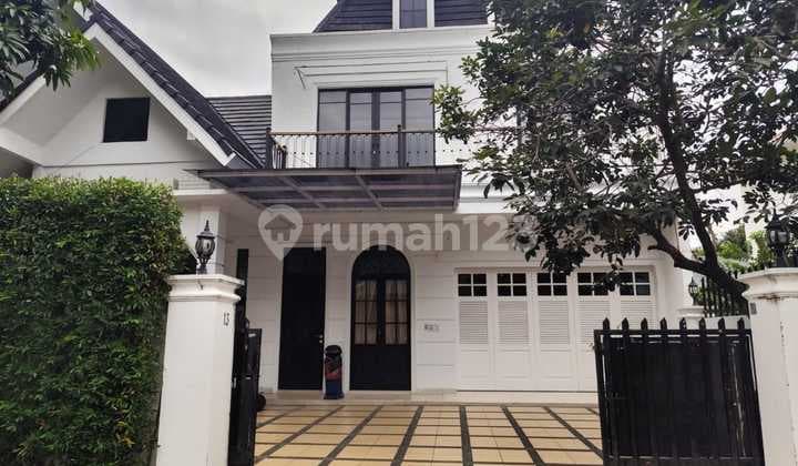 For Sale- Cilandak American Classic House Dalam Komplek