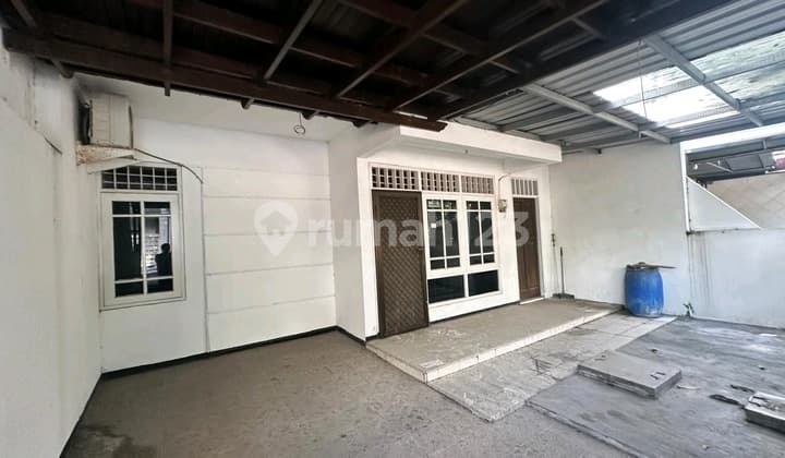 Pondok Jati Garden House