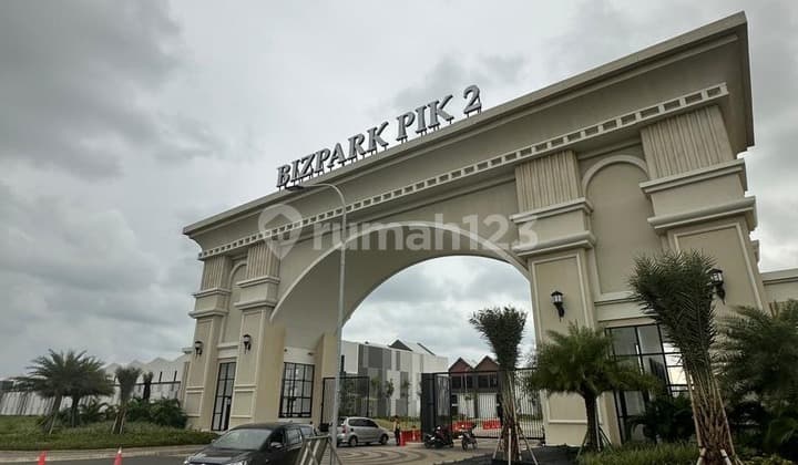 Disewakan cepat Gudang Multifungsi Bizpark PIK 2