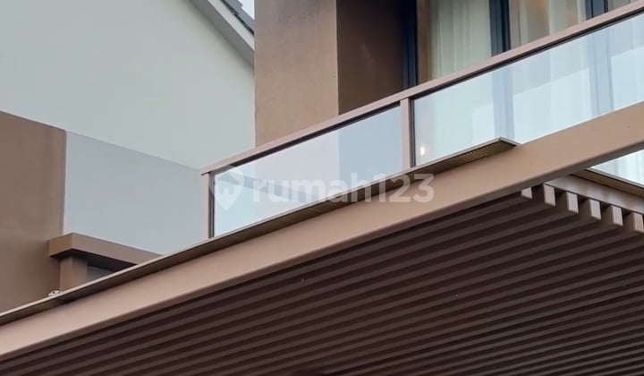 Dijual Murah Rumah Bagus 2 Lantai di Forestine Citra 8 Jakarta Barat