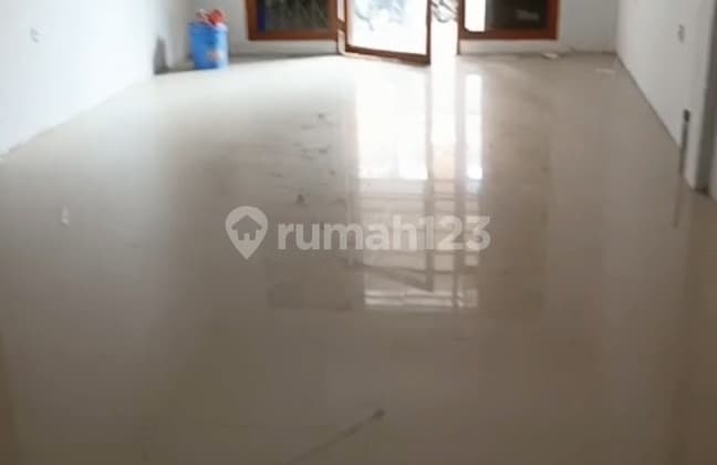 For Rent 3-Story Shop House in Taman Permata Palem