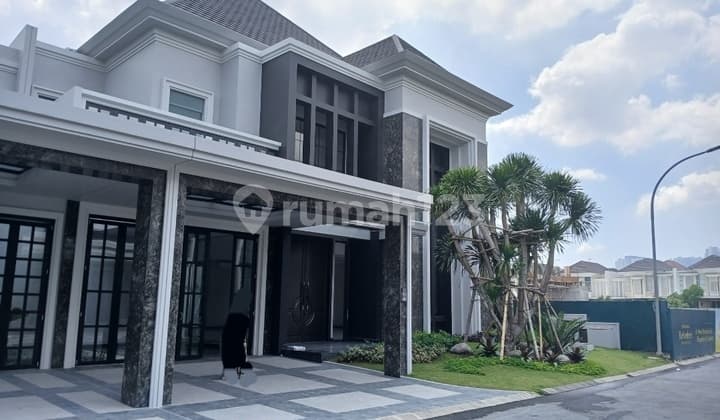 Rumah Pakuwon Indah Siap Huni Lebar 18 Grand Golf Belvedere Mewah