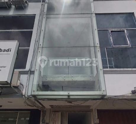 Ready-to-Use Ruko on Hr Muhammad Street, West Surabaya
