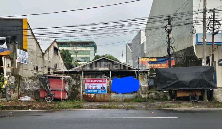 Gudang/Workshop 390 Mtr Strategis Jalan Utama di Karawang Timur