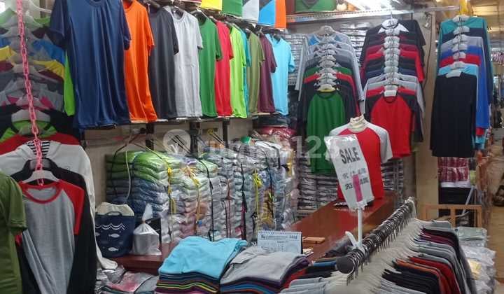 Kios Tanah Abang 2 Unit Jadi 1 di Lt. Ground Blok A Tanah Abang