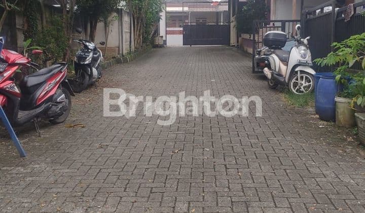 COMFORTABLE AND STRATEGIC HOUSE