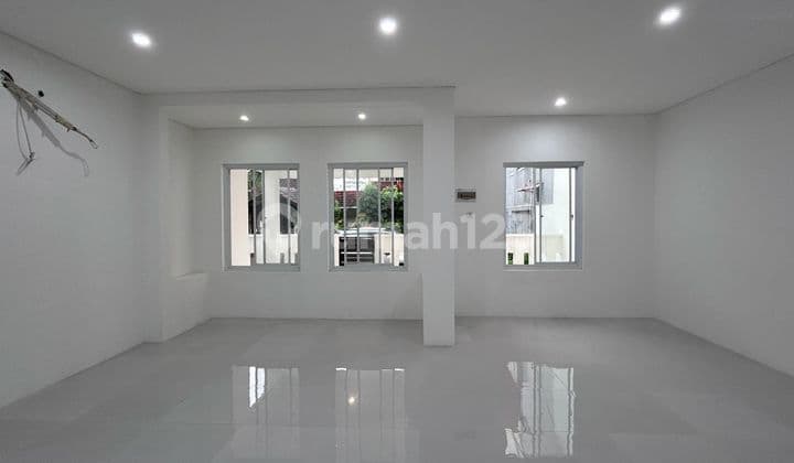Rumah Sudah Renovasi di Kawasan Melati Mas, BSD
