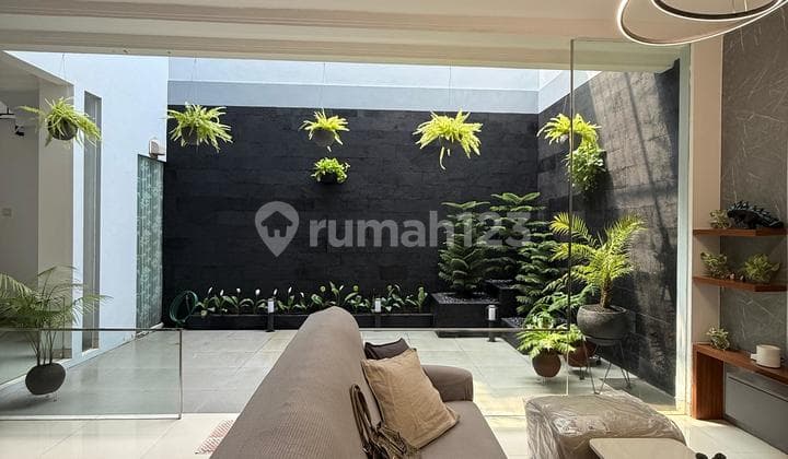 Hotsale! Rumah Open Space & Fully Furnished Siap Huni Di Bintaro