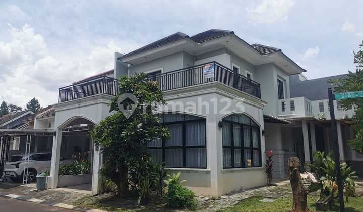 For Rent Large 2-Story Semi-Furnished House in Kota Wisata.