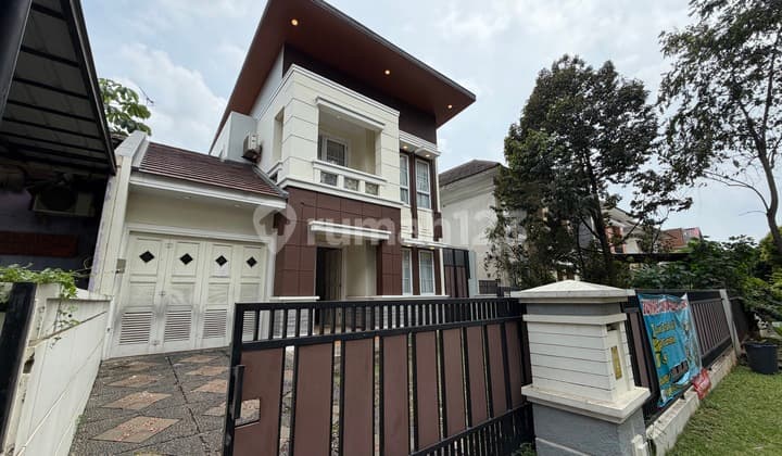 For Sale House Super Strategic Location Busy Traffic Tourist City