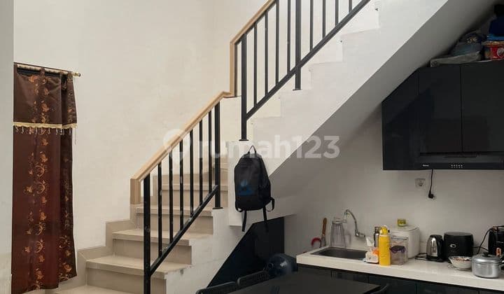 DIJUAL RUMAH METLAND LOKASI STRATEGIS DENGAN BANYAK FASILITAS