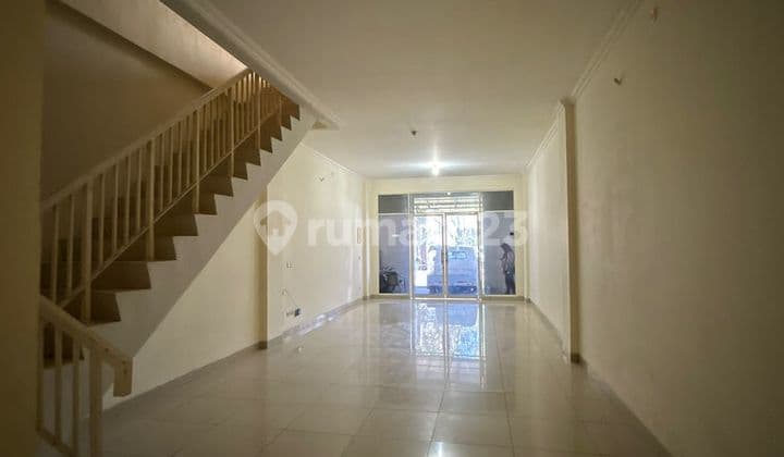 For Sale Commercial Shop at Sentra Niaga Green Lake City, West Jakarta