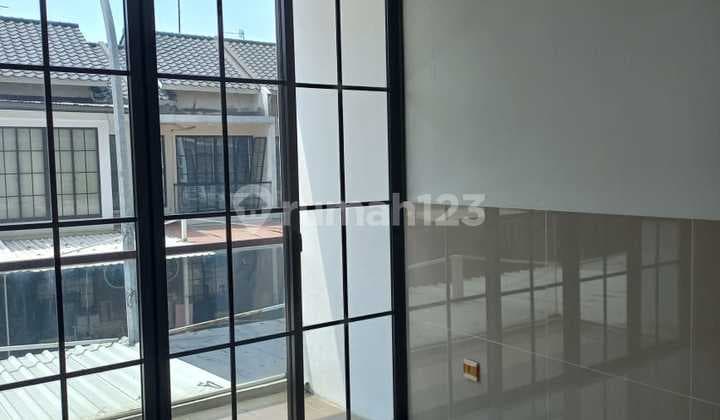 For Sale Green Lake City East Asia House