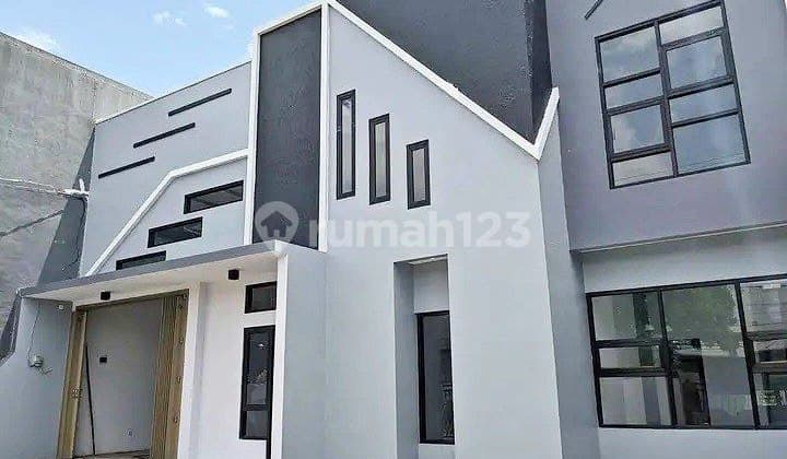 Warehouse/Business Space for Rent in Blimbing Near Toll Road