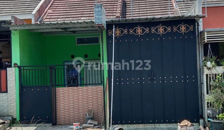 Dijual/disewakan Rumah Untuk Usaha Atau Hunian Keluarga Di Poros Jalan Perum Bumi Mondoroko Singosari Malang