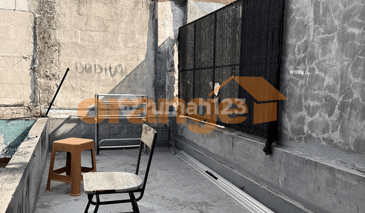 Di Jual Rumah 1.5 Lantai di Limus Pratama Regency