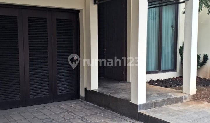 Quick Sale: 2-Story Move-In Ready House in Pulomas