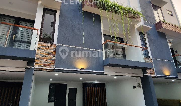 Rumah 3 Lantai Brand New Di Johar Baru Jakpus S8983