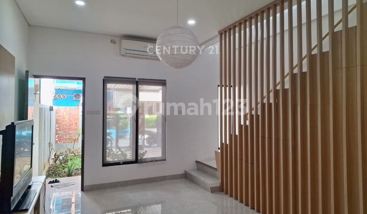Rumah 2 Lantai Siap Huni Kondisi Baru Di Cempaka Putih S8418