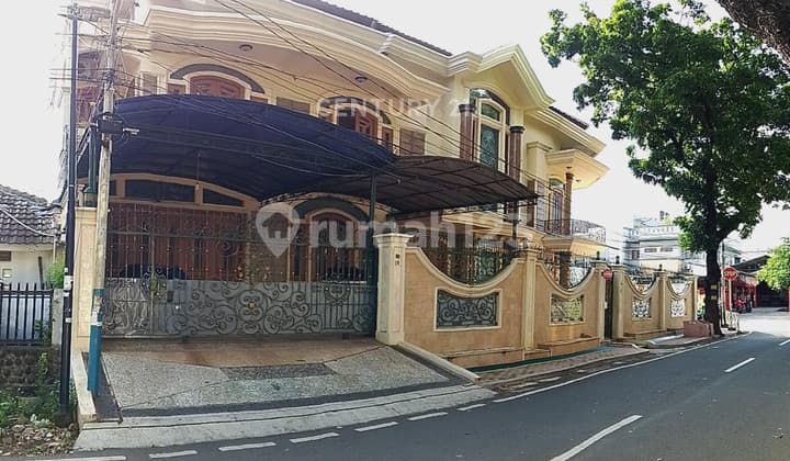 Rumah Posisi Hook Lokasi Strategis Di Cempaka Putih S8330