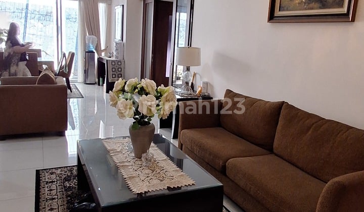 Strategic and Nice House in Pulomas East Jakarta S7368