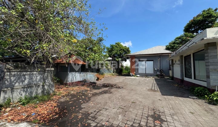Translate to en: Land for Rent, Large Area in Jimbaran, Bali