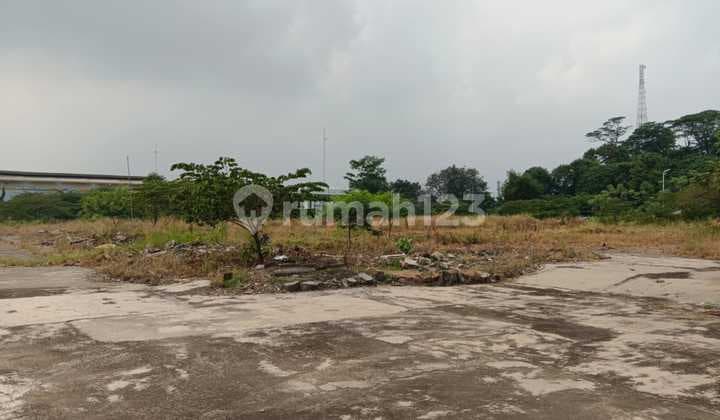 For Sale Hook Land (180X135) in Cakung, East Jakarta