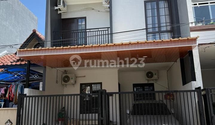 For Sale 6X12 Semi Furnished House in Regensi Melati Mas