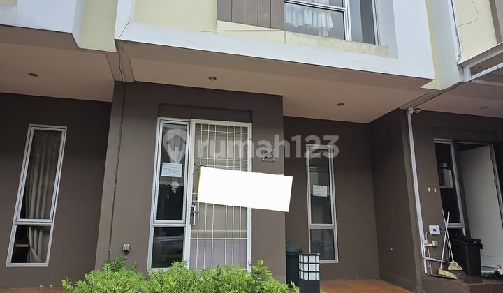 Dijual Rumah 2 Lantai Siap Huni di Malibu Village Gading Serpong