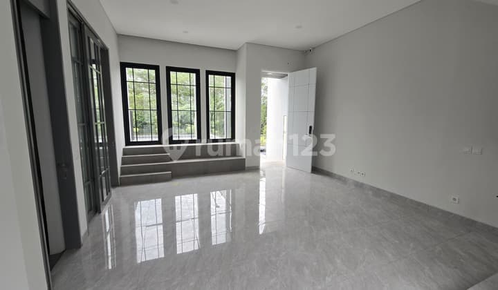 Dijual Rumah Cantik Di Cluster Aeter BSD Green Wich Tangerang
