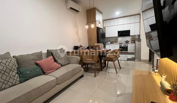 Dijual Rumah Termurah Full Renov Semi Furnished di BSD Savia Park Tangerang