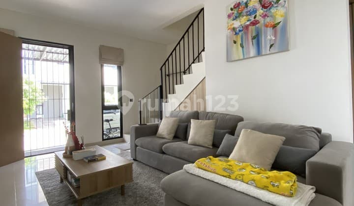 Disewakan Rumah 2 Lantai Siap Huni di Provence Suites BSD