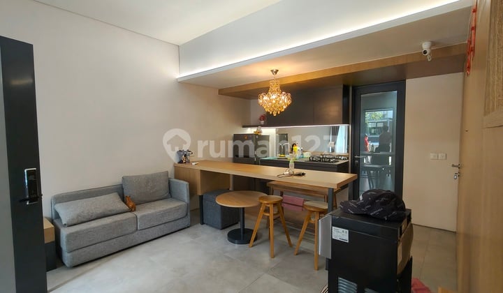 Disewakan Rumah 2 Lantai Full Furnished Di Invensihaus Tabebuya BSD City
