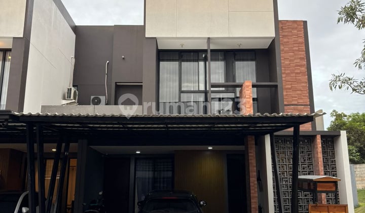 Rumah Rapi Su Varna Sutera Lavon Tangerang bisa KPR Tidak Banjir