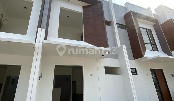 Rumah 2 Lantai Siap Huni Dekat Bsd Stasiun Krl Free Dp