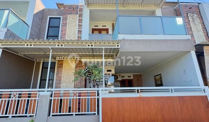 2-Story Fully Furnished Ready-to-Occupy House - Pedungan, South Denpasar | Prpd440