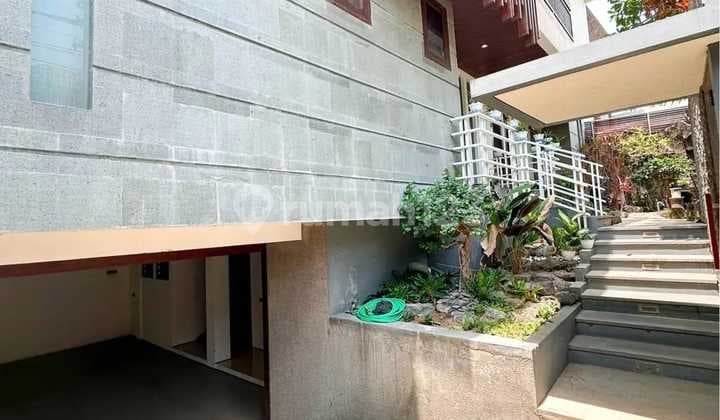 Rumah Villa Mewah Siap Huni di Denpasar Barat | Prpd280