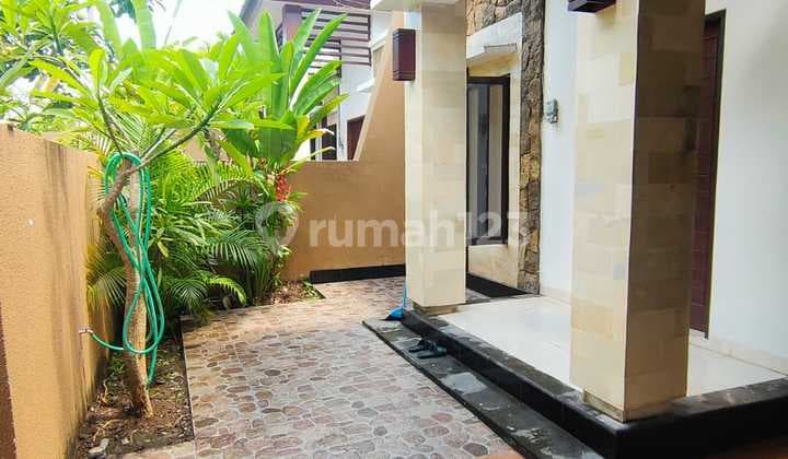 Rumah Kawasan Elite One Gate System Siap Huni di Nusa Dua | Prpj190