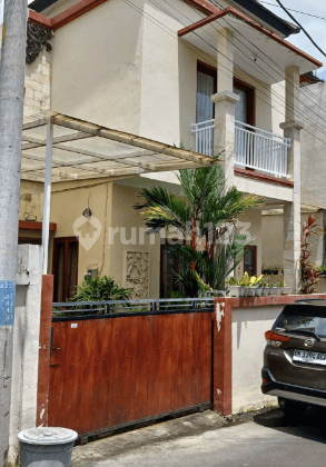 Modern Minimalist House in Mahendradata Padangsambian | PRPD78