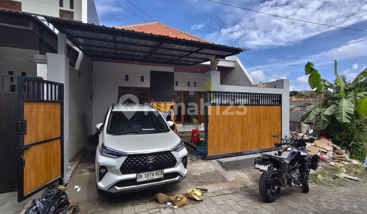 3-Bedroom Ready-to-Occupy House in Penatih, East Denpasar - Quiet Neighborhood, Complete Facilities & Ideal for Families | Prpd445