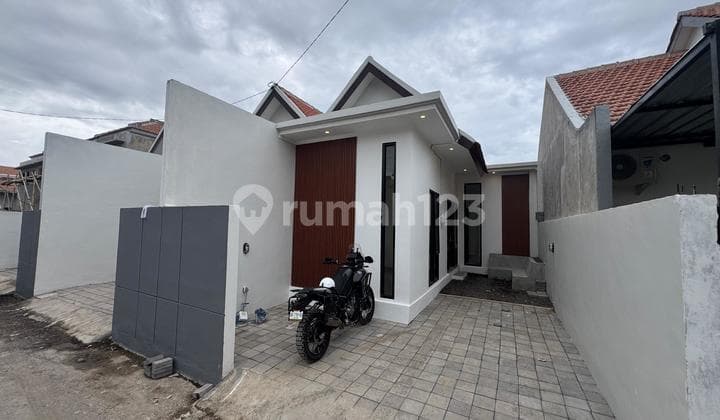 Brand New Semi Villa Renon - 2 BR, Fully Furnished, Ready to Move In | Prpd408