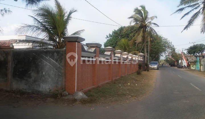 Dijual Lelang Villa Raya Mojopahit Watu Ulo Jember Dekat Pantai