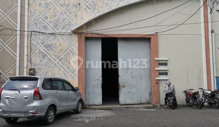 Dijual Lelang Gudang Gading Mutiara Permai Menganti Gresik