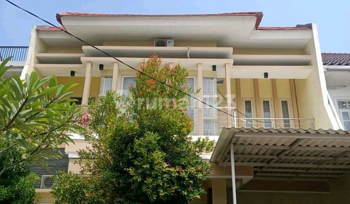 For Quick Sale: 2-Story House in Sidosermo Surabaya